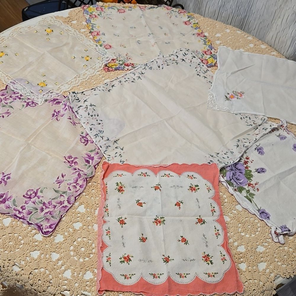 Vintage hand Dolly's variety lot Estate Sale Find 7 Total